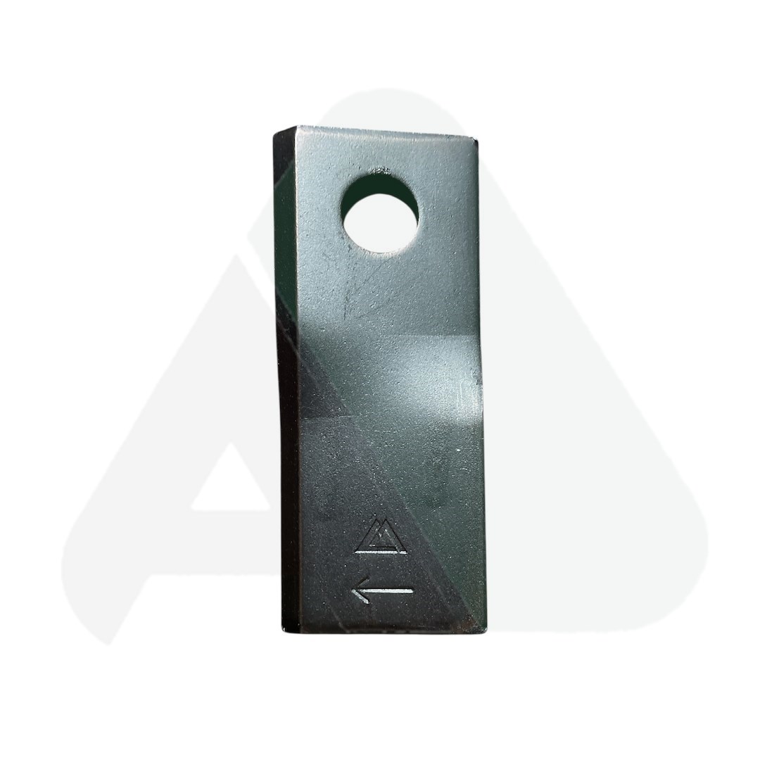 Nożyk do kosiarki rotacyjnej 120x48x4 skośny prawy