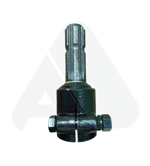 Adapter from 1 3/4-6 to 1 3/8-6